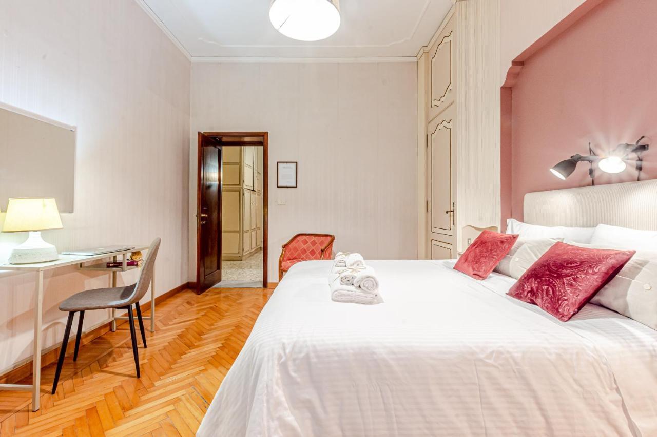 Frank'S And Art Love Apartments Ливорно Экстерьер фото